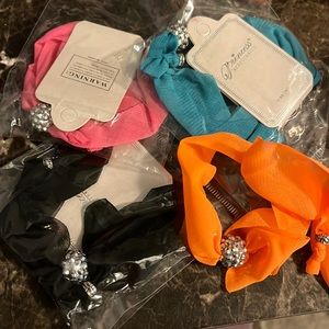 NWT 4 ribbon hair or bracelet
